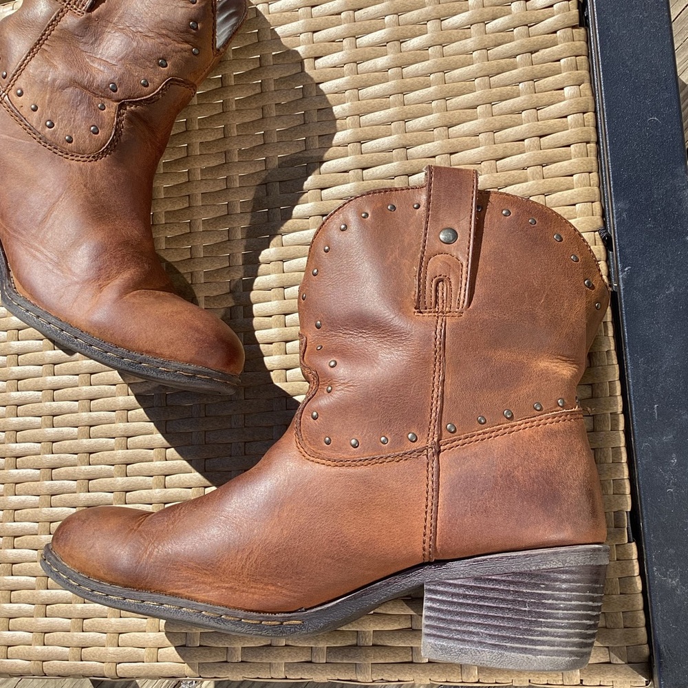 B.O.C Born of Concept Distressed Leather Sybil Western Cowboy Boot -9.5 - Picture 4 of 8